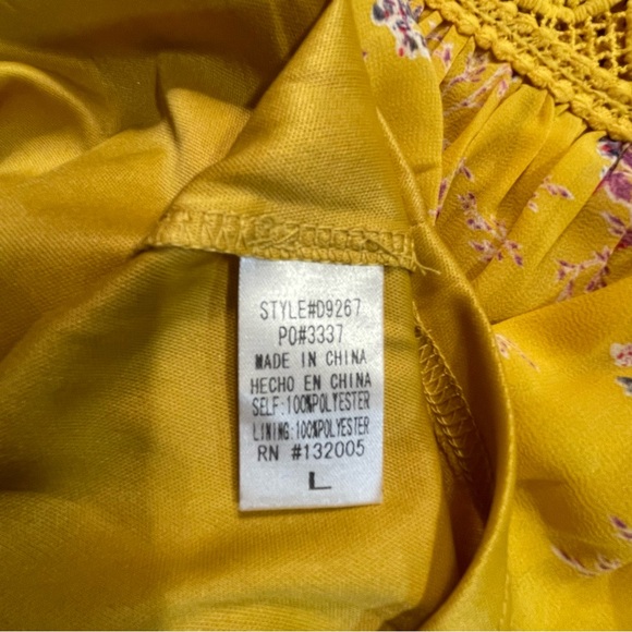 Entro Mustard Floral V-Neck Top - Picture 7 of 8